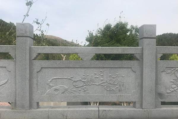 遂宁市大连做园林景观石栏杆的厂家哪家好